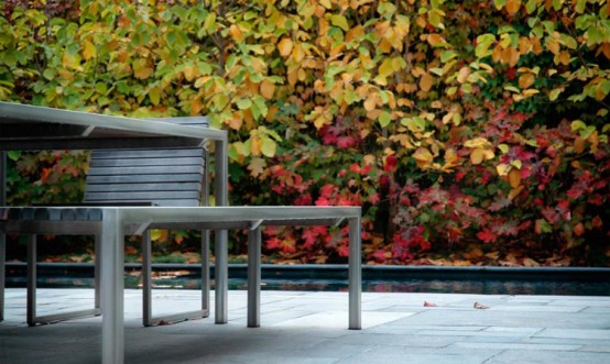 Rear Garden Ideal For Catching Sun And Diping Into Pool