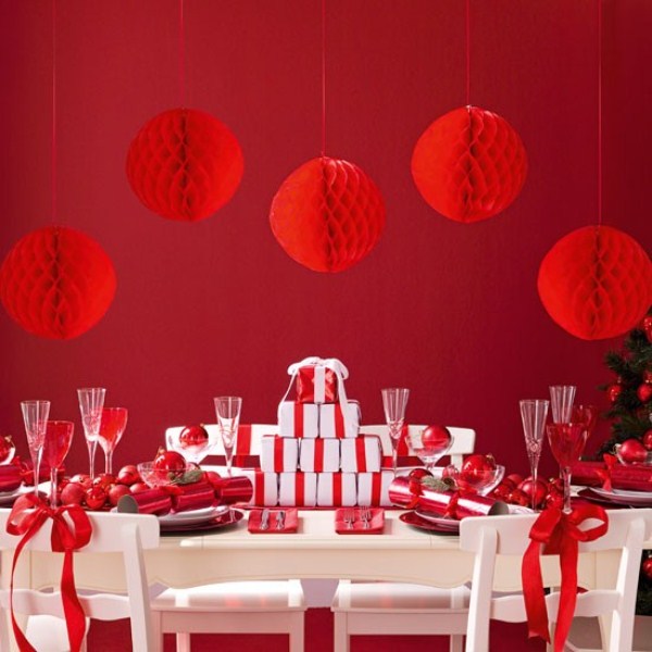 40 Christmas Decoration Ideas In All Shades Of Red | DigsDigs