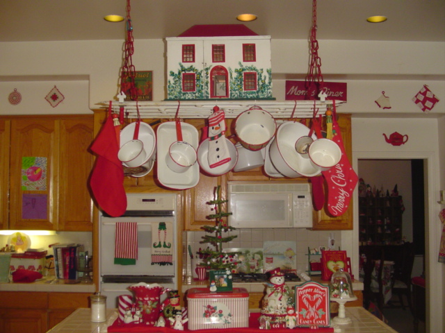 Vintage Kitchen Christmas Decoration