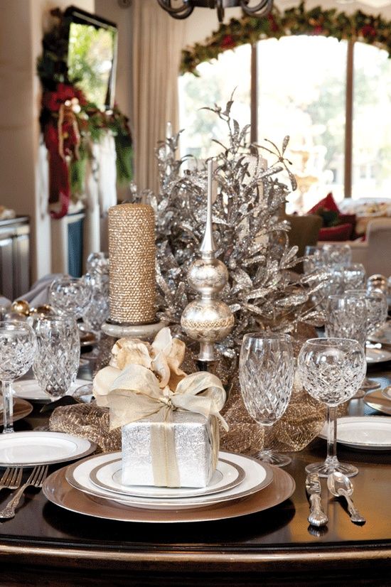 christmas gold refined decor digsdigs silver decorations elegant decorating décor source tree