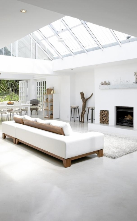 Relaxing Open Plan White House
