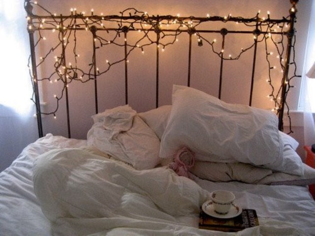 48 Romantic Bedroom Lighting Ideas DigsDigs