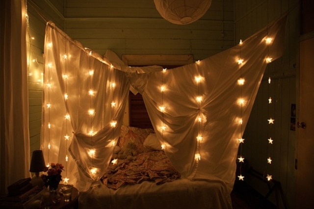 48 Romantic Bedroom Lighting Ideas | DigsDigs