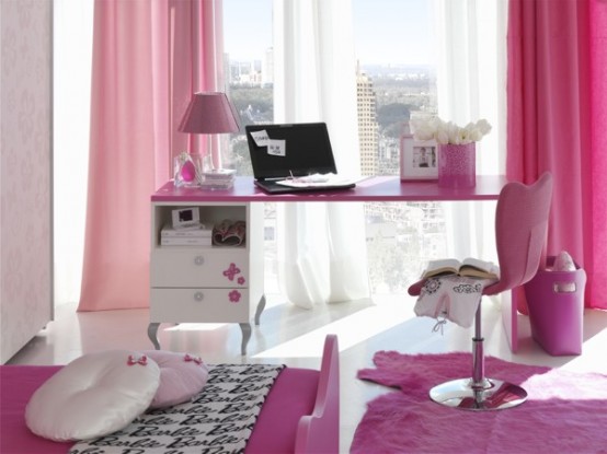Room For Barbie Princess Gloss