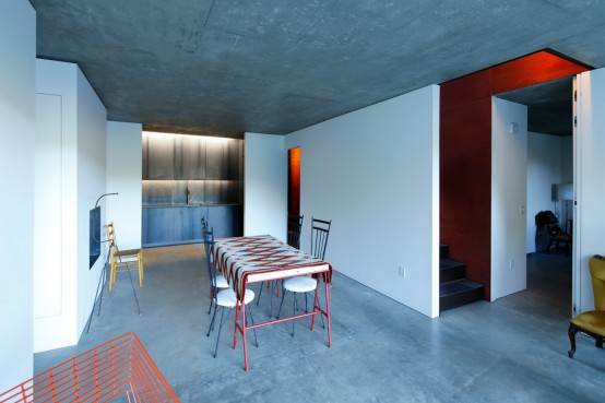 Sculptural And Abstract Lakefront Weekend Home Sculptural And Abstract Lakefront Weekend Home