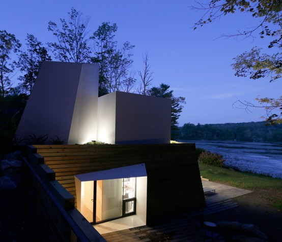 Sculptural And Abstract Lakefront Weekend Home Sculptural And Abstract Lakefront Weekend Home