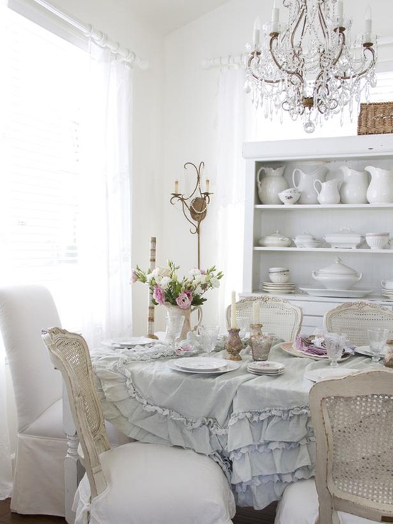 39 Beautiful Shabby Chic Dining Room Design Ideas | DigsDigs