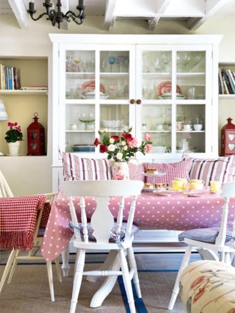 39 Beautiful Shabby Chic Dining Room Design Ideas | DigsDigs