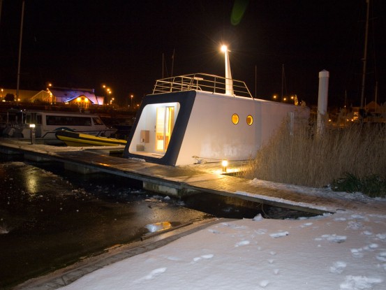 Small Floating Prefab House