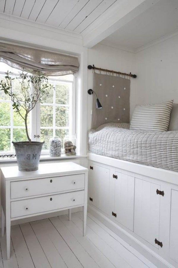 44 Smart Bedroom Storage Ideas | DigsDigs