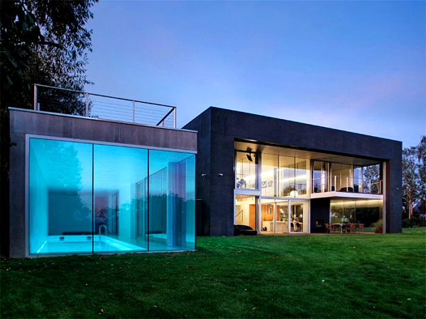 http://www.digsdigs.com/photos/smart-modern-house-1.jpg