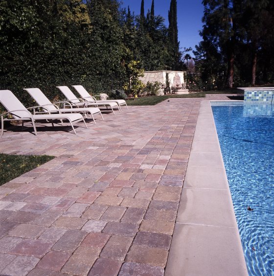 25 Stone Pool Deck Design Ideas | DigsDigs