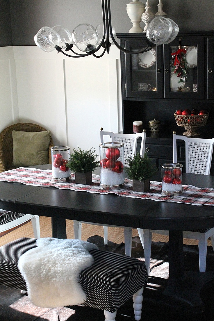 37 Awesome Christmas Dining Room Décor Ideas