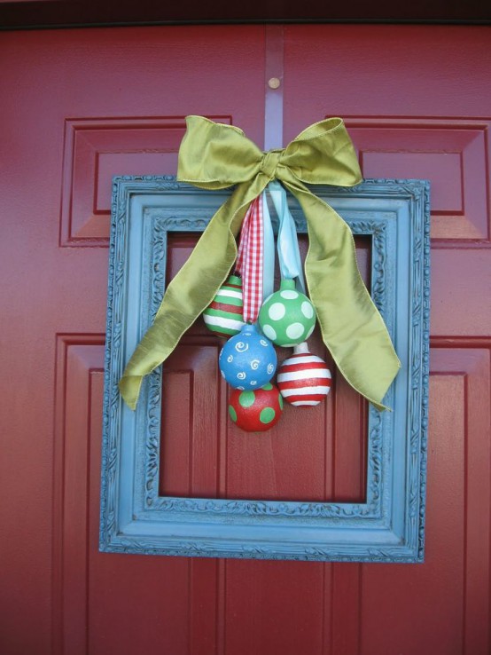 Stunning Christmas Front Door Decor Ideas