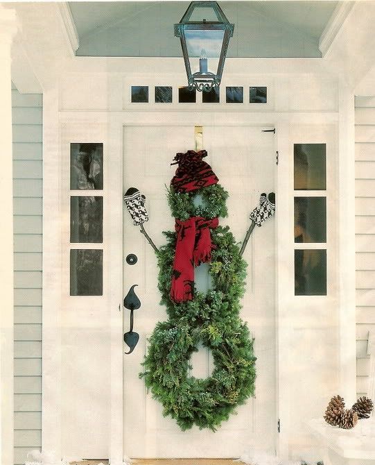 Stunning Christmas Front Door Decor Ideas