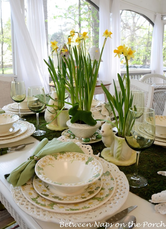 stylish spring table settings 56 Chiêm ngưỡng mùa xuân ngọt ngào trên bàn tiệc