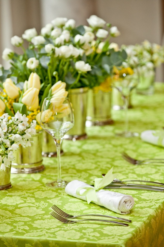 stylish spring table settings 6 Chiêm ngưỡng mùa xuân ngọt ngào trên bàn tiệc