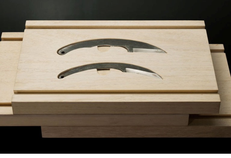 Stylish Wooden Knife Storage Box DigsDigs
