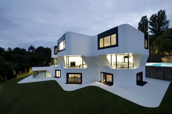 the-most-futuristic-house