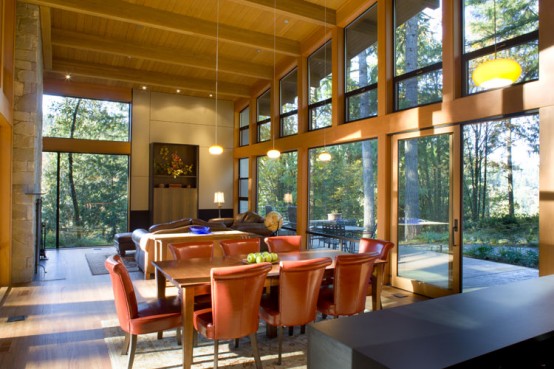 Three Level House In The Trees