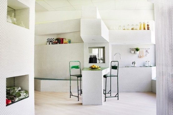 Tiny Perimter Apartment With Smart Design Solutions Tiny Perimter Apartment With Smart Design Solutions