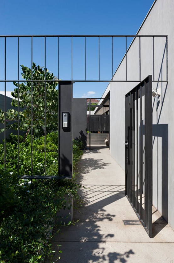 Toorak House Blurring Boundaries Between In And Out