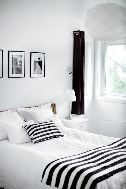 Themes For Baby Room: Black And White Room Design Ideas