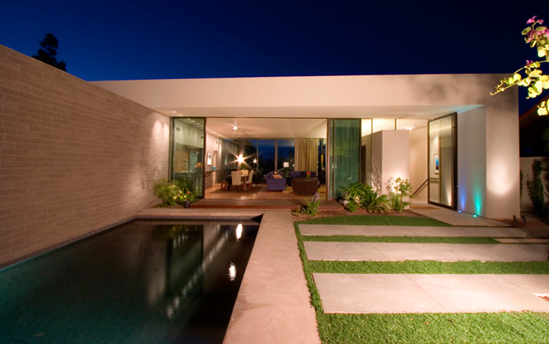 house with a big yard and a four car garage on a relatively small lot digsdigs house with a big yard and a four car garage on a relatively small lot digsdigs