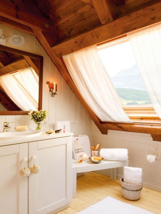 vintage wooden house in the pyrenees 14 554x734 Thiết kế không gian lãng mạn với tầng áp mái phong cách vintage