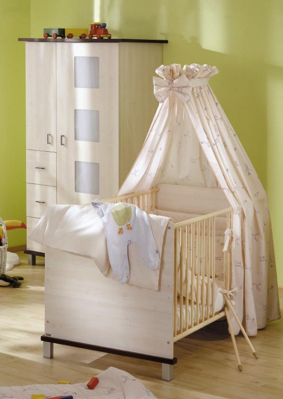 white-and-wood-baby-nursery-furniture-sets-by-Paidi-39-554x781.jpg