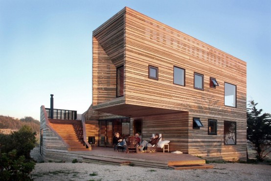 Wooden Fortress Like Metamorphosis House In Chile Wooden Fortress Like Metamorphosis House In Chile