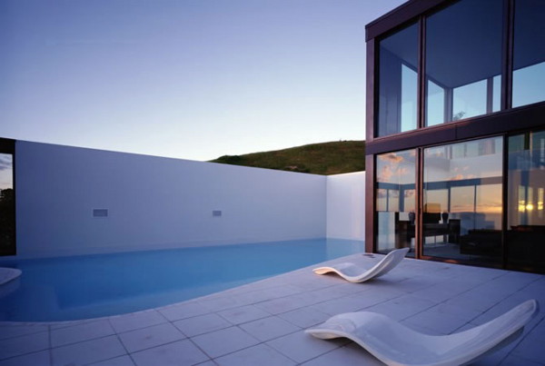 Transparent Home on Woodside