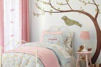 03 pastel vintage-inspired bedding