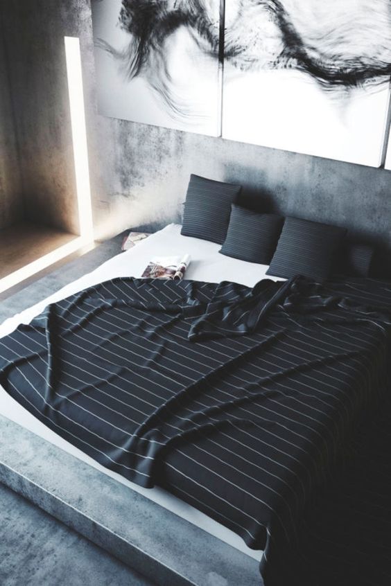 Black and white bedding is 100% classics, suitable both for masculine and regular bedrooms, and it always looks in trend.