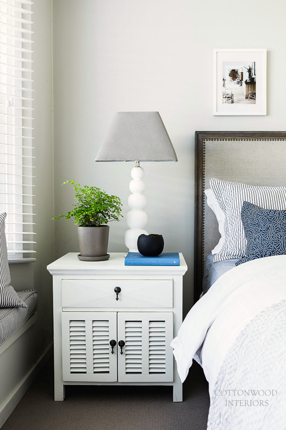 traditional American bedroom