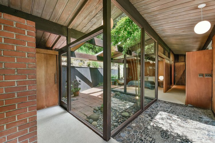 the privacy is kept by closing the inner patio from others