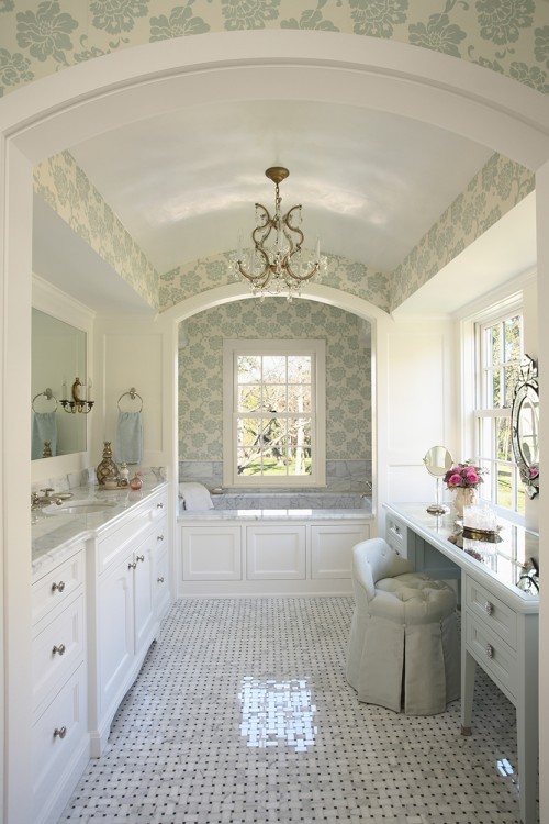 Traditional Bathroom