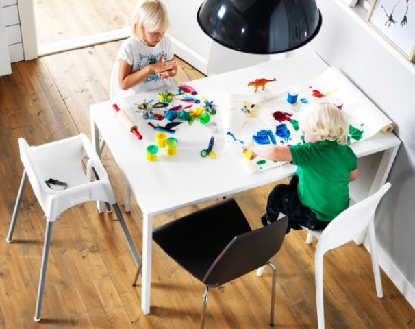 Melltrop table used for kids to play