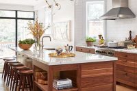 18 kitchen island with a dining countertop