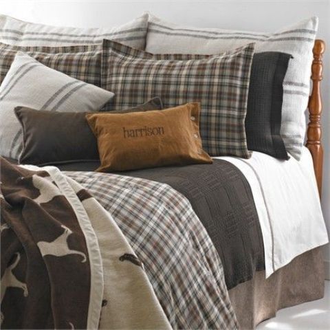 Checked isn't only the comfiest rustic pattern, it's a Christmas pattern, so in the winter you'll love to rock it.