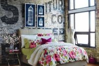 20 floral bedding in pink and green