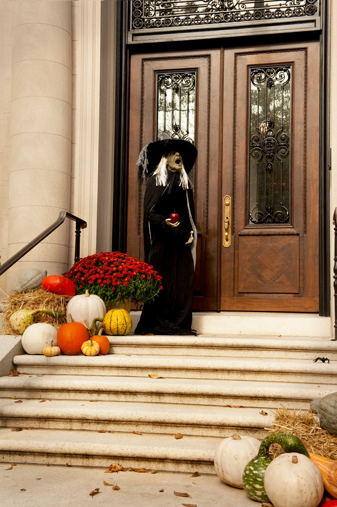 125 Cool  Outdoor Halloween  Decorating  Ideas  DigsDigs