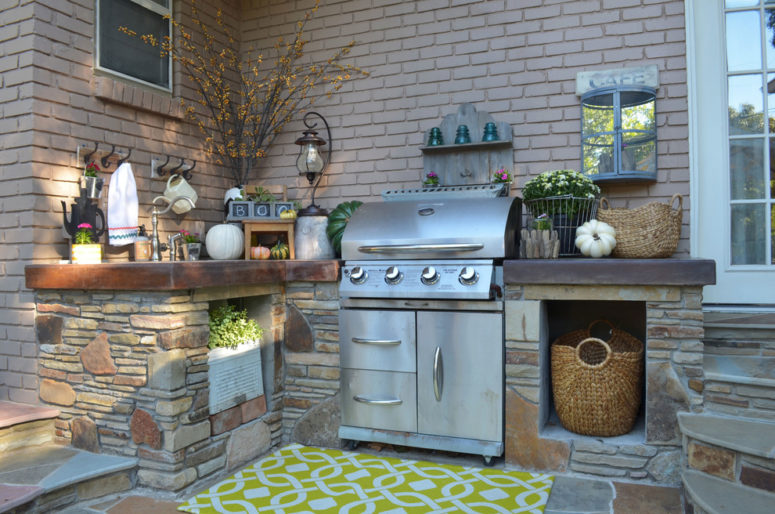 Don't forget to add at least some festive decor to your grill's zone.