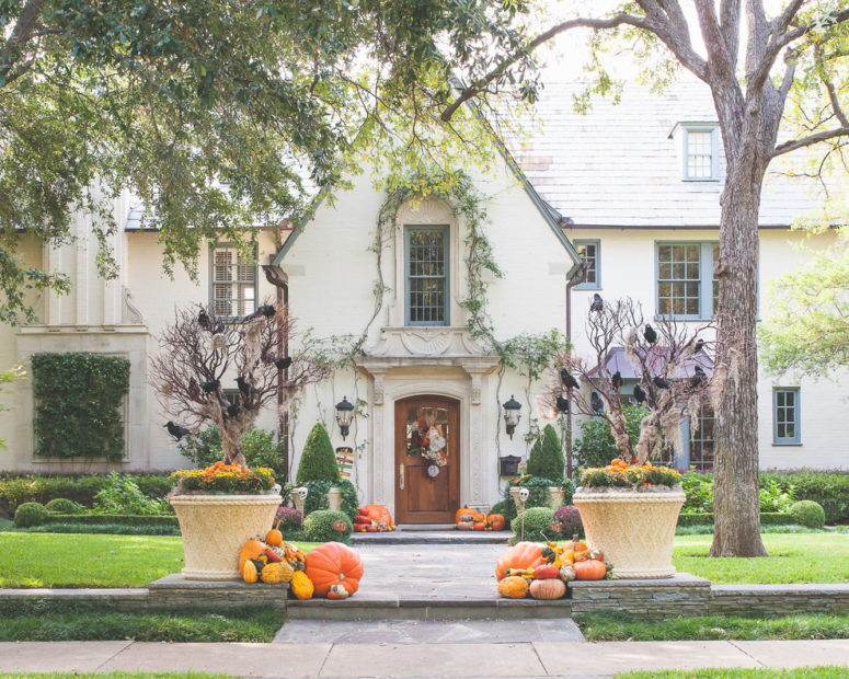 cute halloween home, exterior