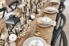 wood slice placemats, plain grey plates and printed GRATEFUL ones on top for a modern farmhouse and very chic Thanksgiving tablescape