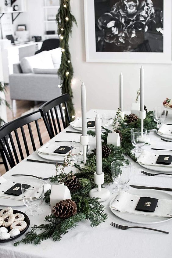 63 Amazing Christmas Table Decorations - DigsDigs