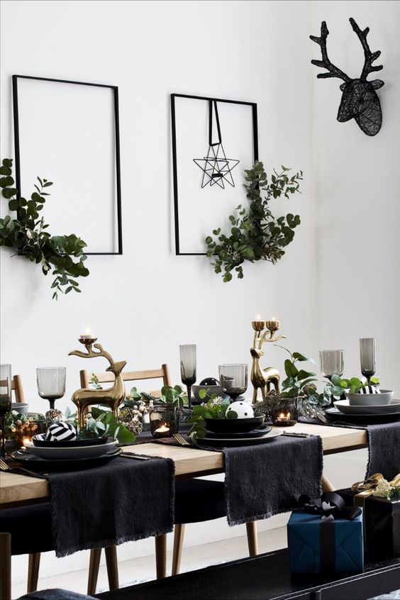 63 Amazing Christmas Table Decorations DigsDigs
