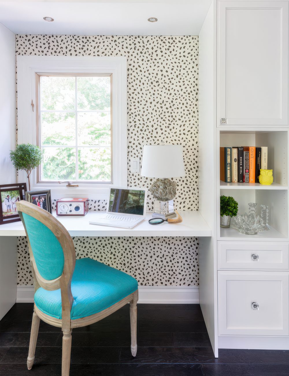 30 Small Home Office Ideas That Work Efficiently and Look Stylish