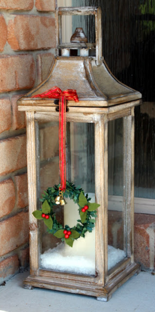 106 best christmas lanterns images on pinterest 65 Amazing Christmas Lanterns For Indoors And Outdoors - DigsDigs