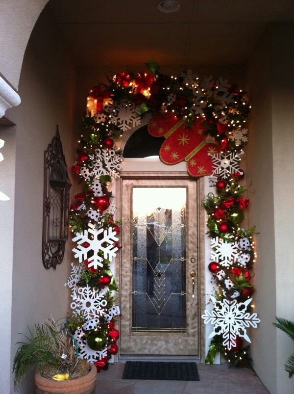 95 Amazing Outdoor  Christmas  Decorations  DigsDigs